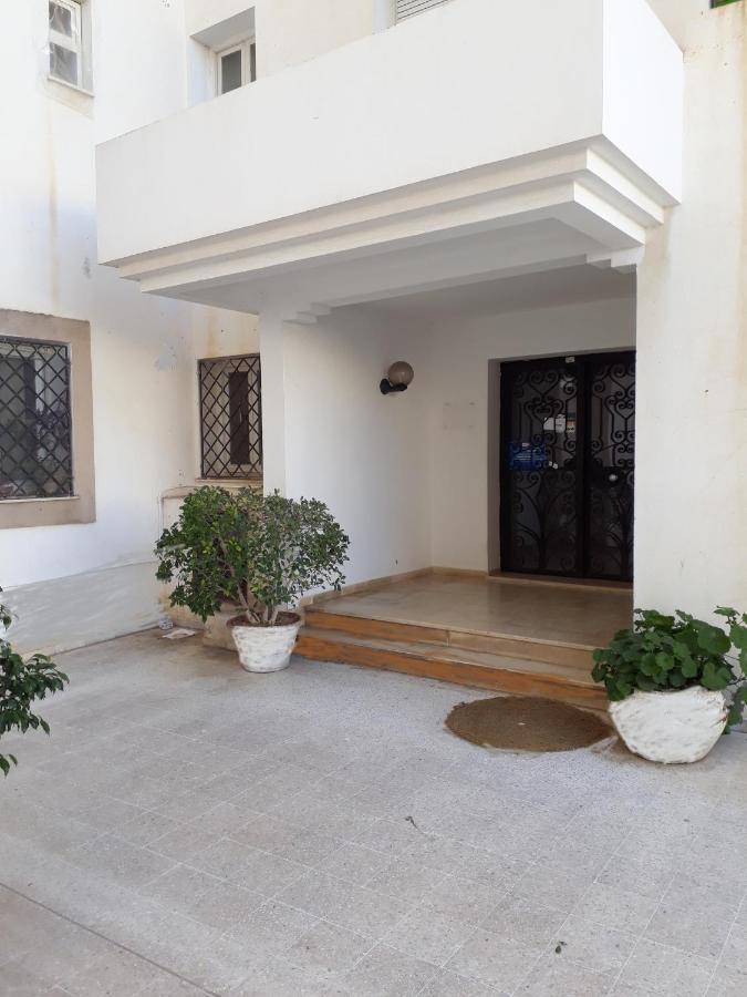 Joli Studio, 17 Avenue Hedi Nouira Ennasr 2, Ariana, Tunis エクステリア 写真