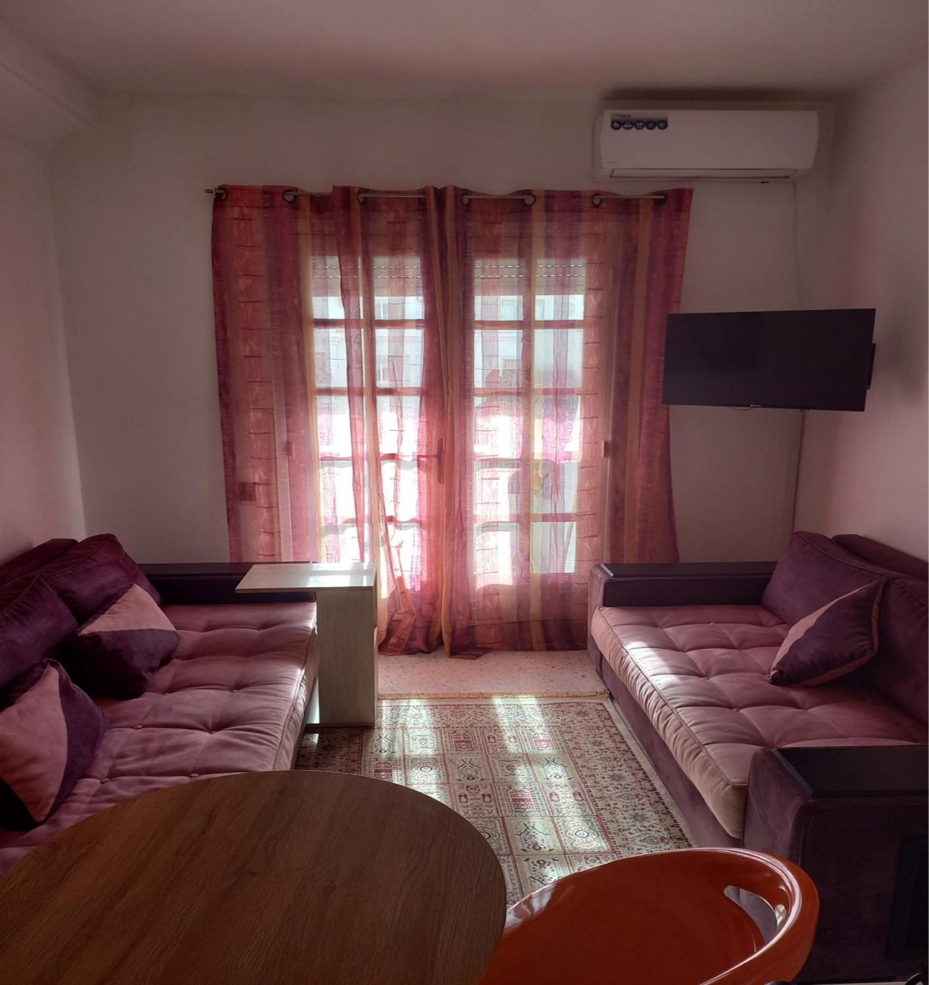 Joli Studio, 17 Avenue Hedi Nouira Ennasr 2, Ariana, Tunis エクステリア 写真